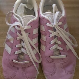 Adidas Women's Pink Sneakers